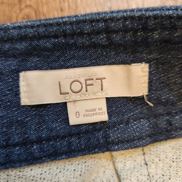LOFT Denim Skirt - Picture 4 of 8